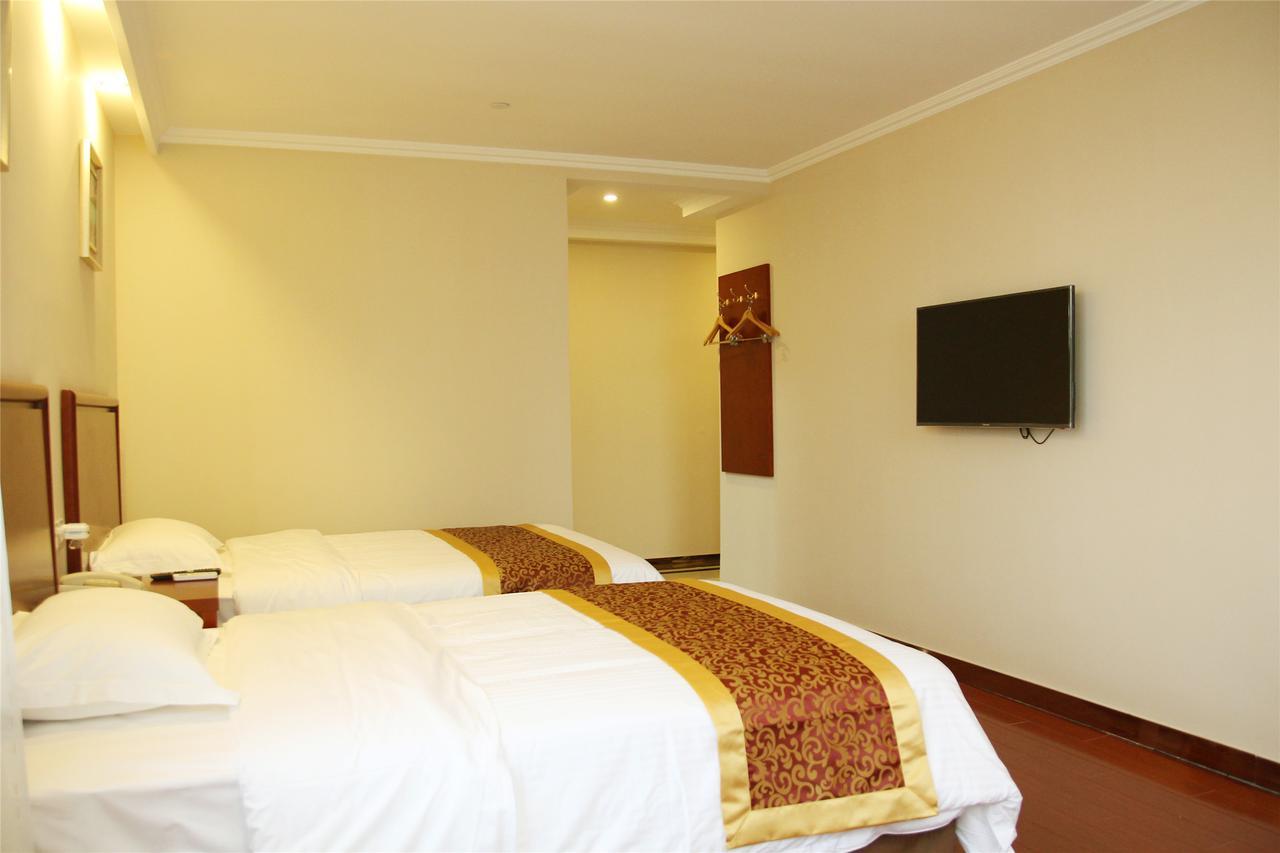 Greentree Inn Yunnan Lijiang Qixing Street Express Hotel Exterior photo